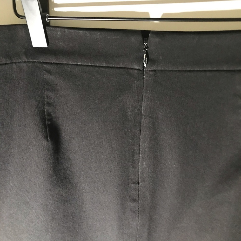 J. Crew No. 2 Pencil Skirt in Bi-Stretch Cotton - Picture 8 of 10
